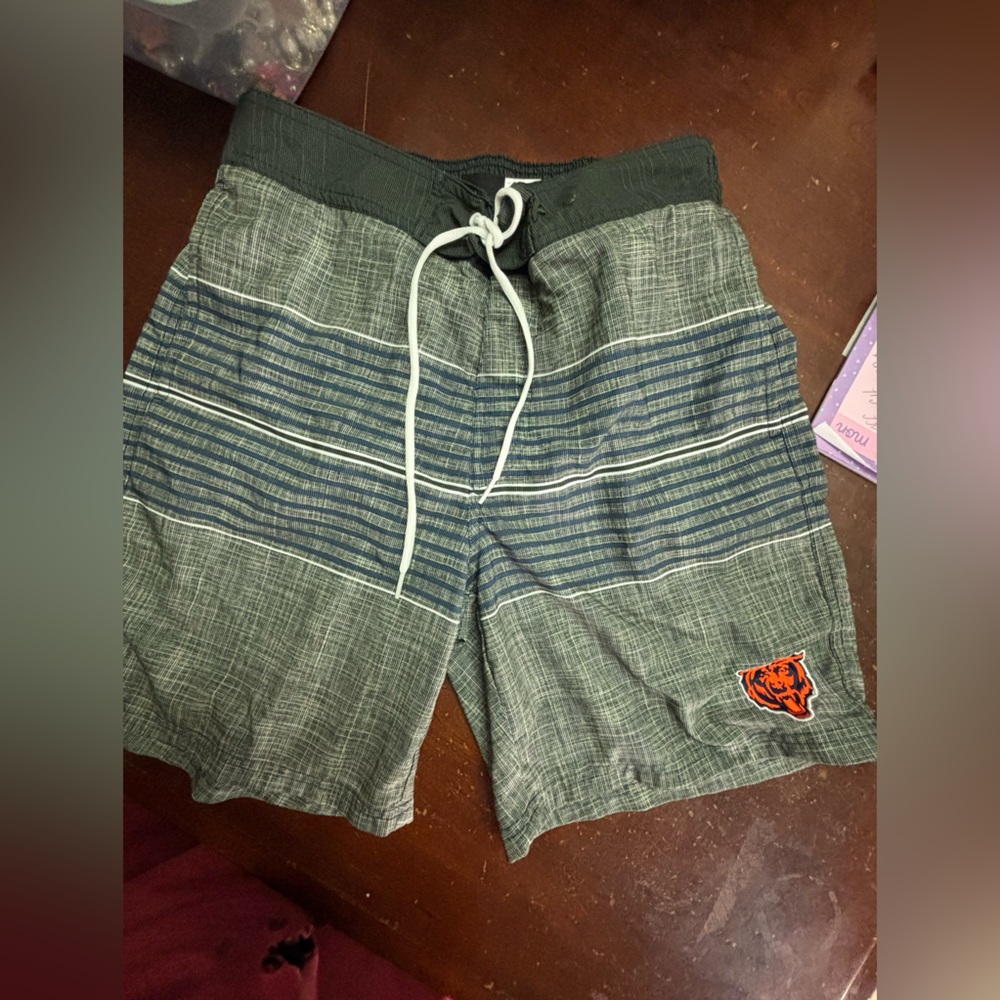 NFL swim trunks Chicago bears embroided logo size large elastic waist board surf
